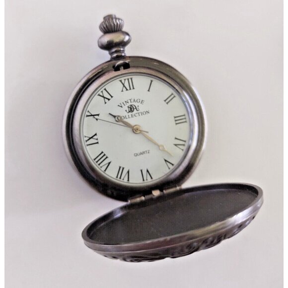 Beautiful Vintage Collection New York Skyline Quartz Pocket Watch New Battery - Picture 3 of 14